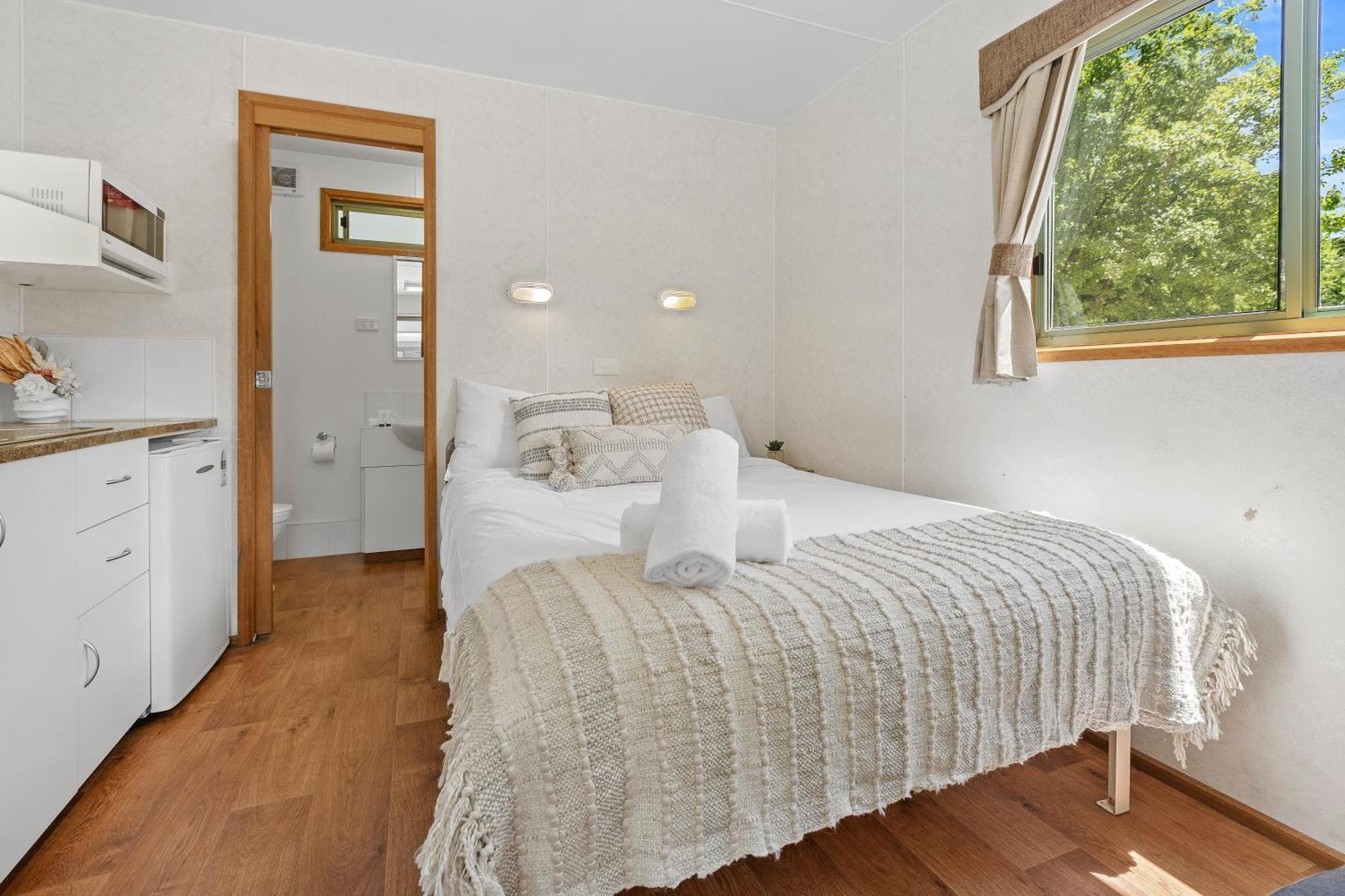 Tasman Holiday Parks - South ไบรท์ ภายนอก รูปภาพ