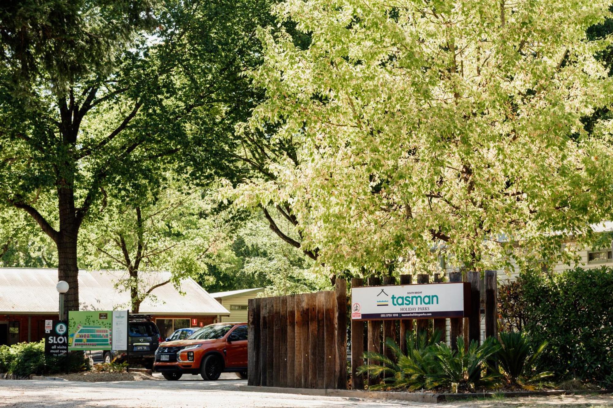 Tasman Holiday Parks - South ไบรท์ ภายนอก รูปภาพ